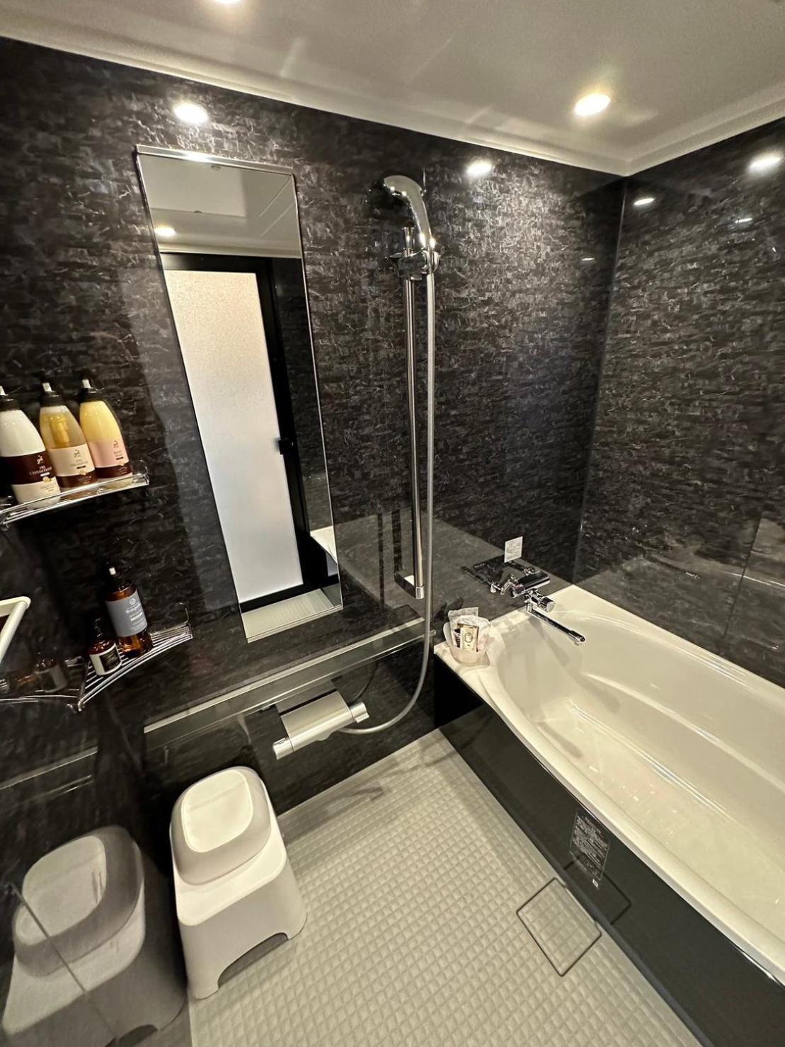 Hotel Exe (Adults Only) Токио Екстериор снимка
