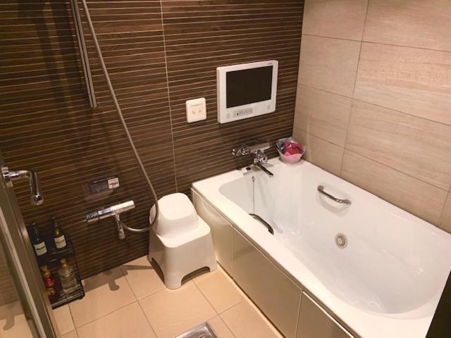 Hotel Exe (Adults Only) Токио Екстериор снимка
